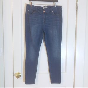 Molly+Isadora mid-rise skinny jeans in medium wash